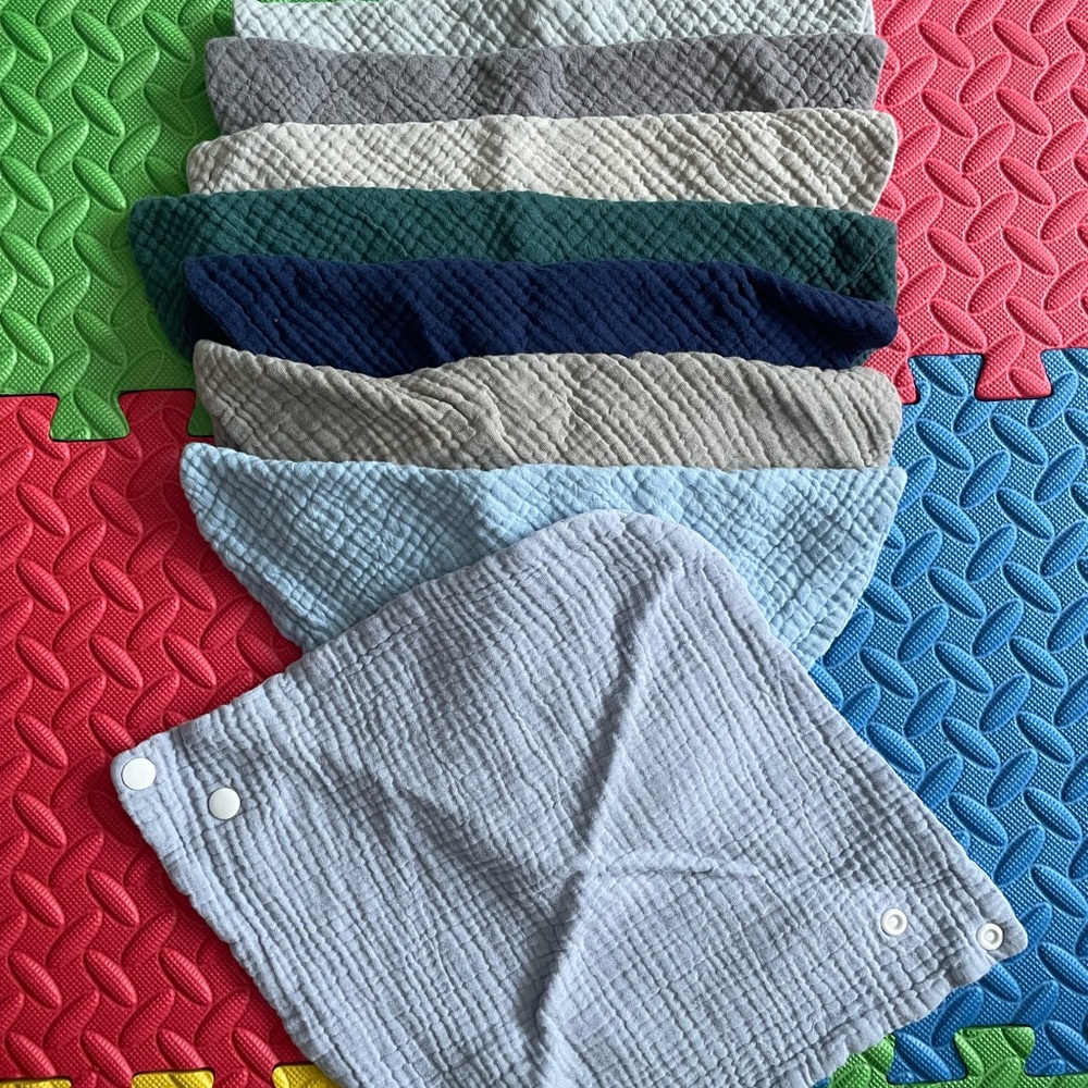 Set of 8 Soft Muslin Bibs - Blue, Gray, Green